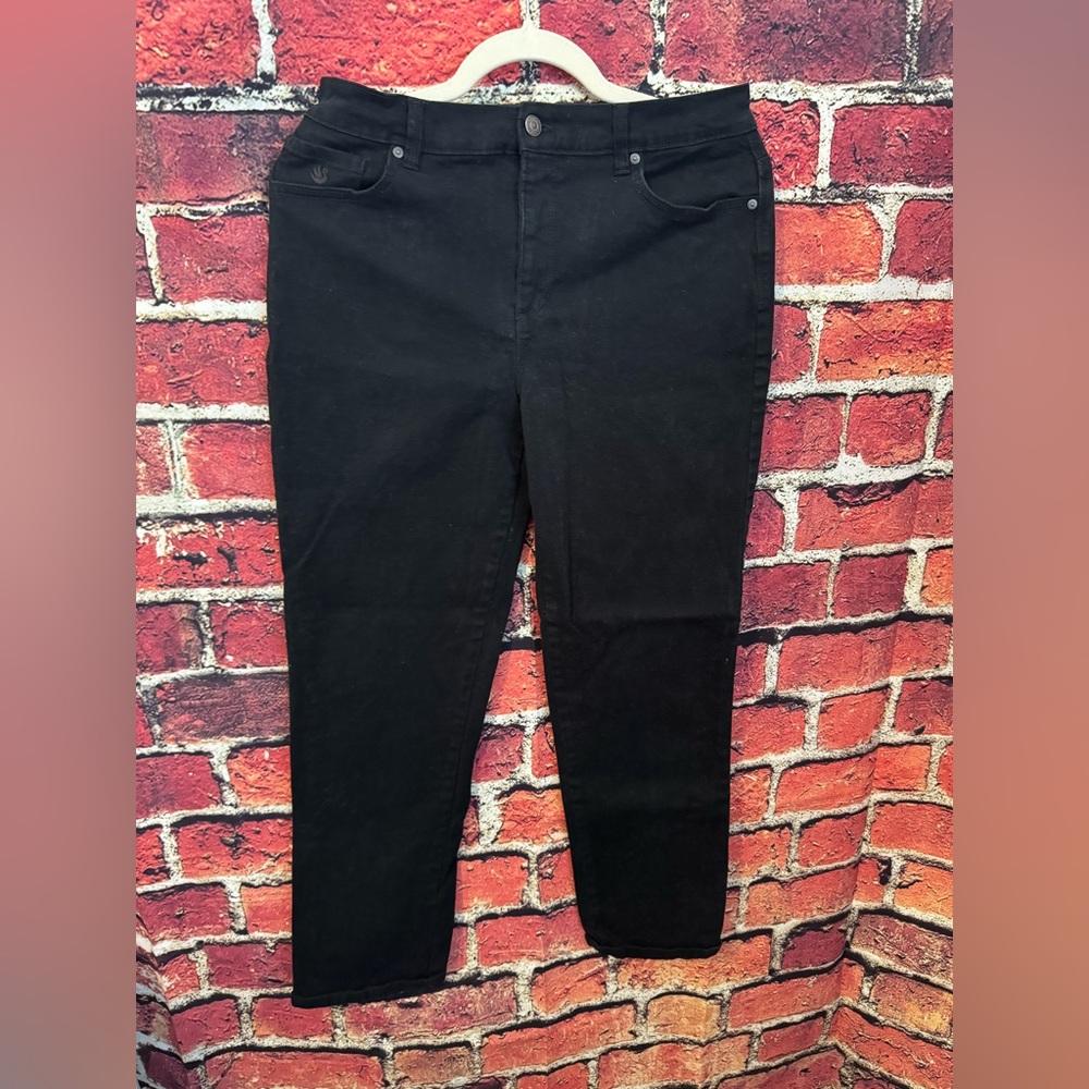Gloria Vanderbilt Short Women's Jeans Size 10 Item #PHK979 Waist 30” Inseam 28”